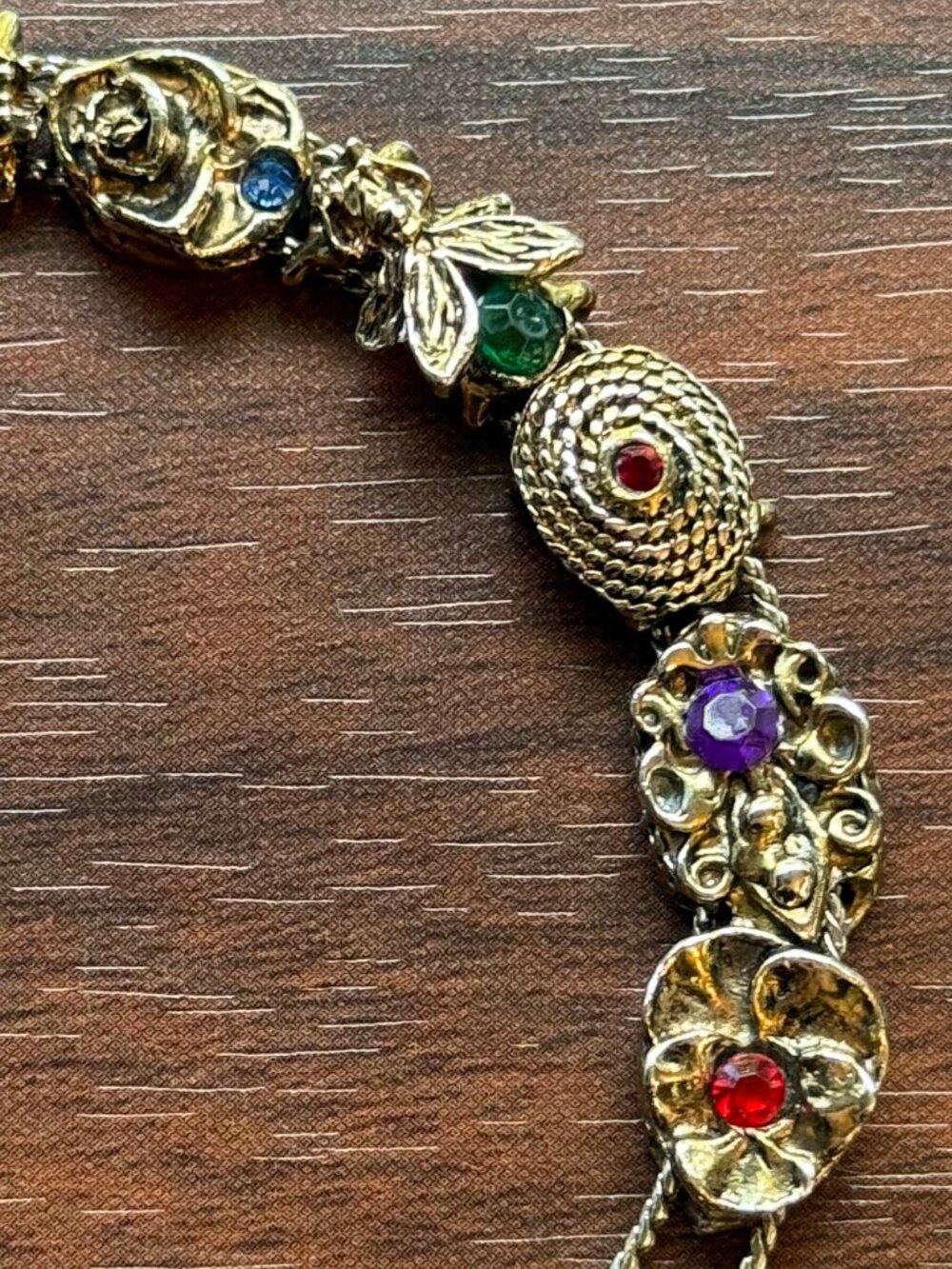 Pretty Vintage Goldette Slide Bracelet Floral and Insect - Picture 2 of 4